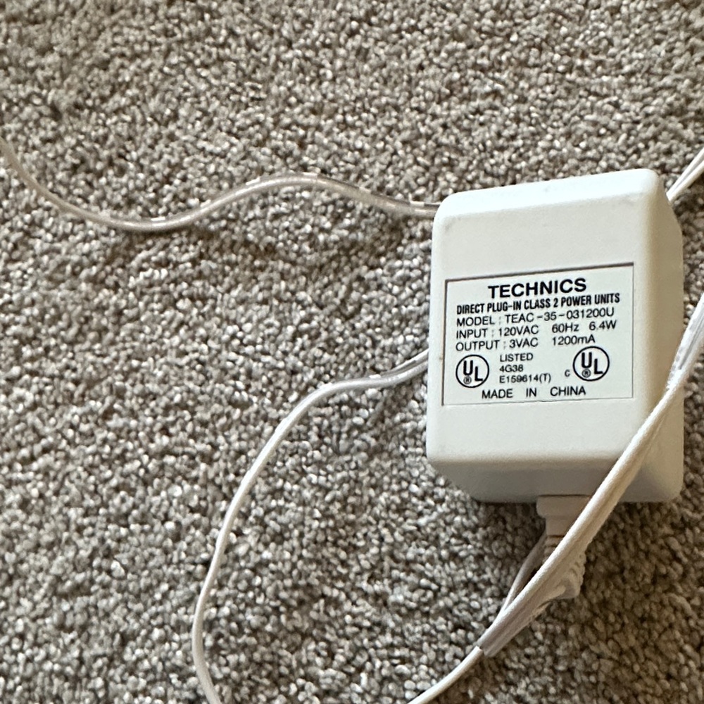 Technics White Power Unit